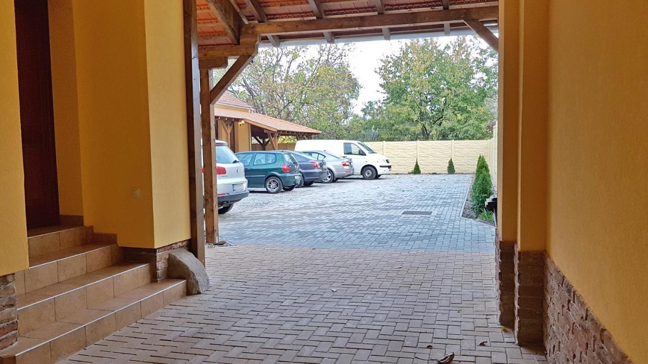 Toscana Apartman 귤러 외부 사진