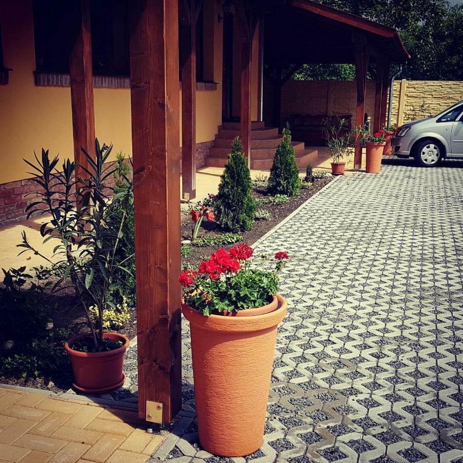 Toscana Apartman 귤러 외부 사진