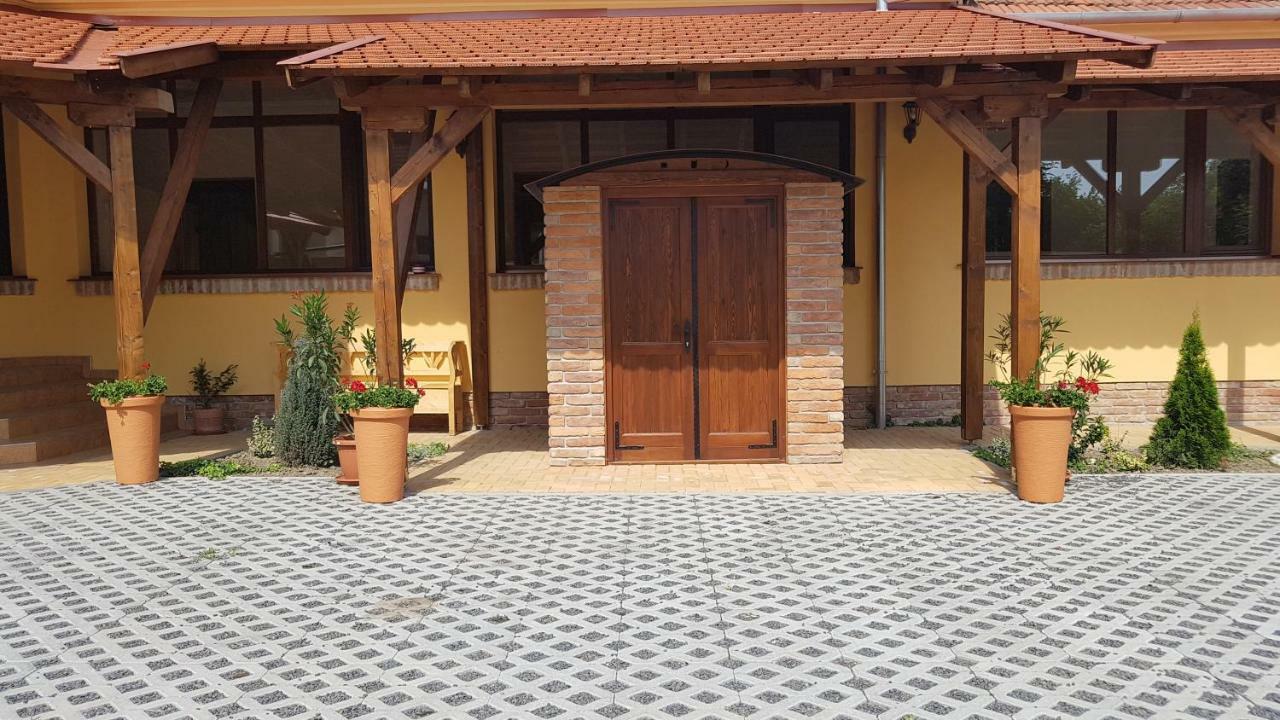 Toscana Apartman 귤러 외부 사진